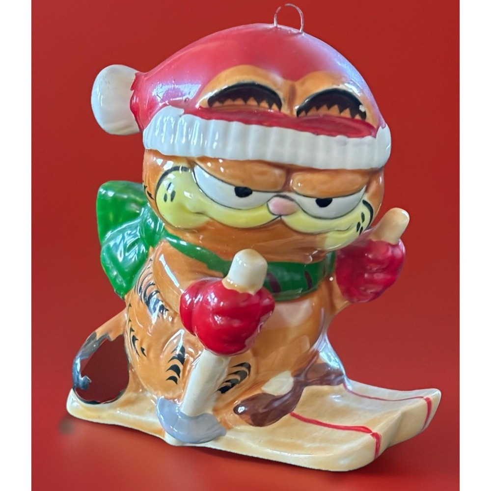 Vintage Garfield the Cat Christmas Tree Ornament Ceramic Snow Skiing Ski